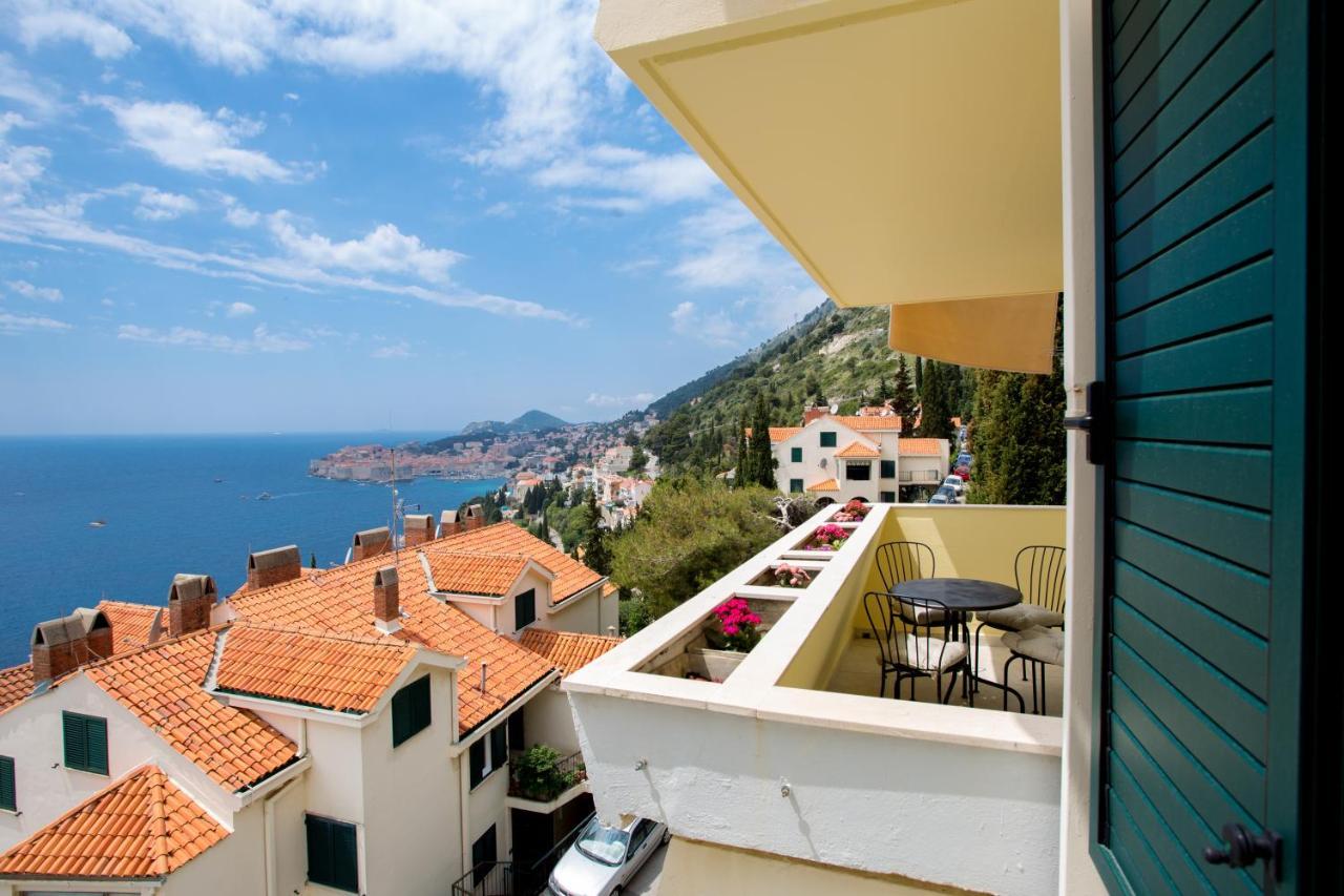 Apartment Zlatni Potok - Best View Of The Old Town ดูบรอฟนิก ภายนอก รูปภาพ